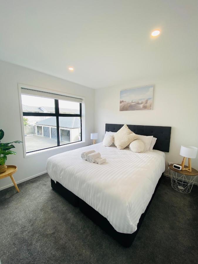 Home Sweet Home Christchurch Centre ภายนอก รูปภาพ